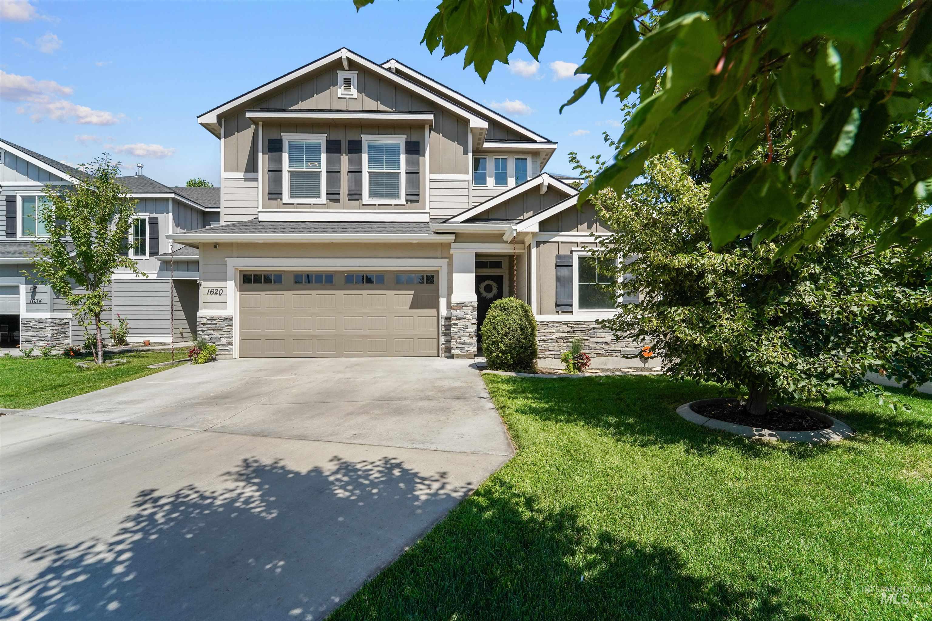 1620 W Woodington St