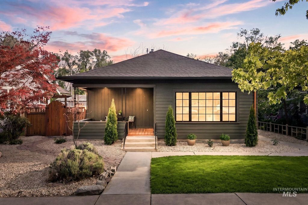Photo of 1115 E Jefferson ST, Boise, ID 83712 (MLS # 98985301)