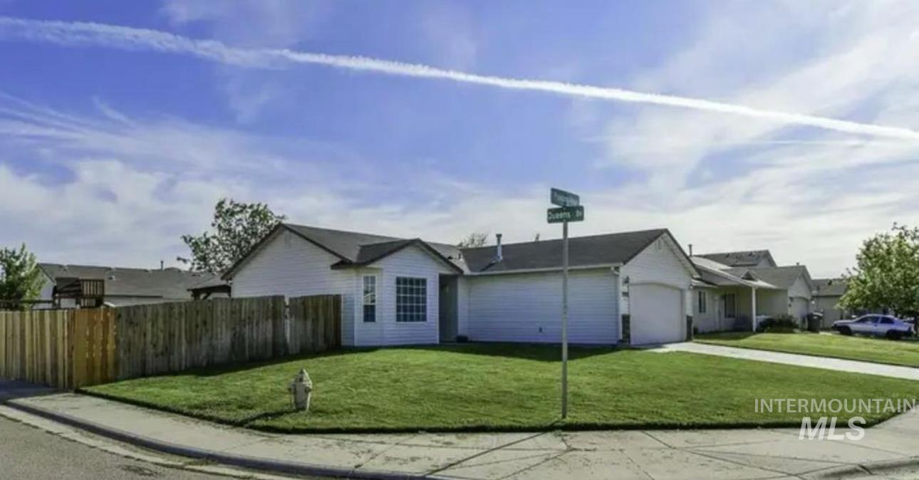 3302 E Princess Amy Ct