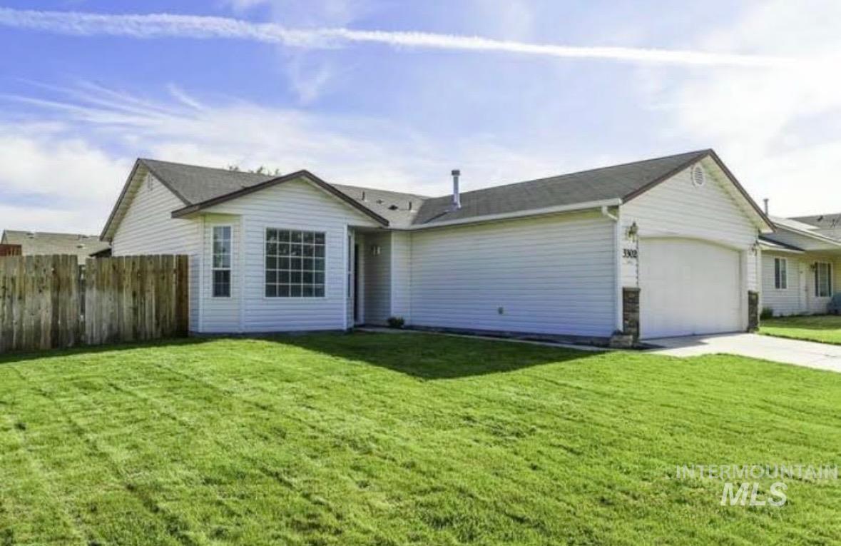 3302 E Princess Amy Ct