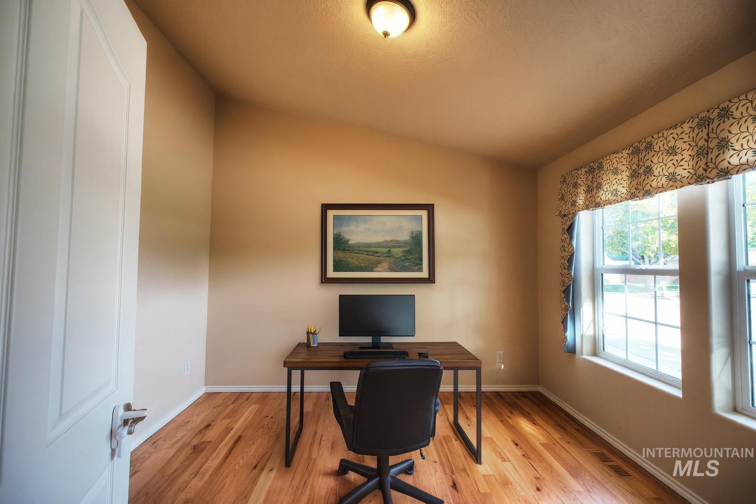 3573 N Rugby Dr.