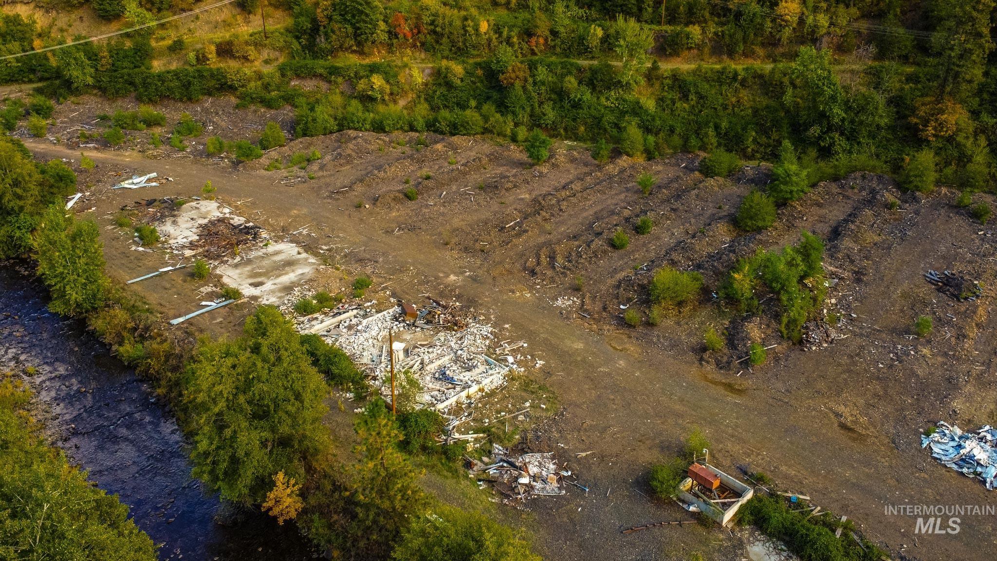 Aerial overview of property's location