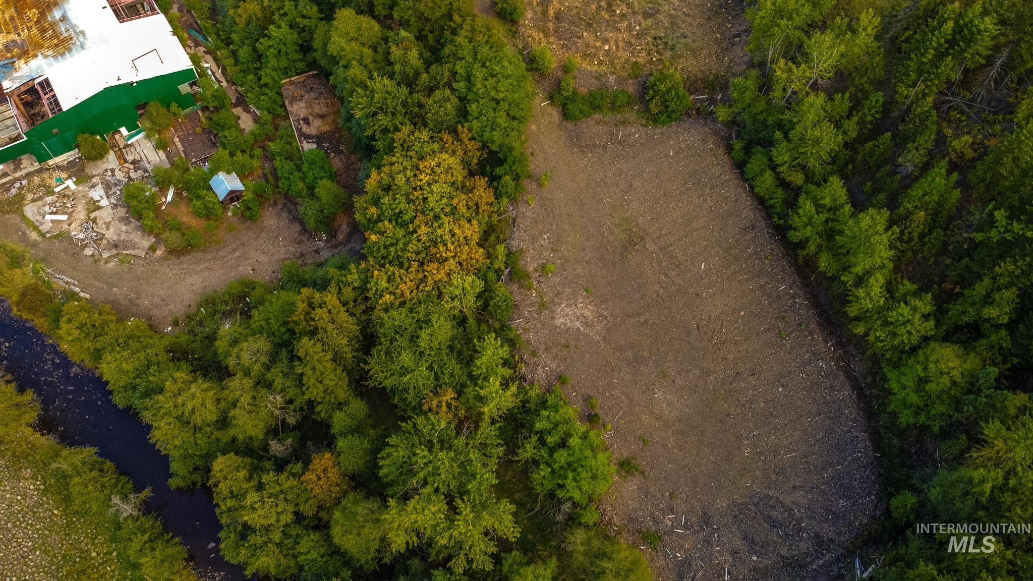 Aerial overview of property's location