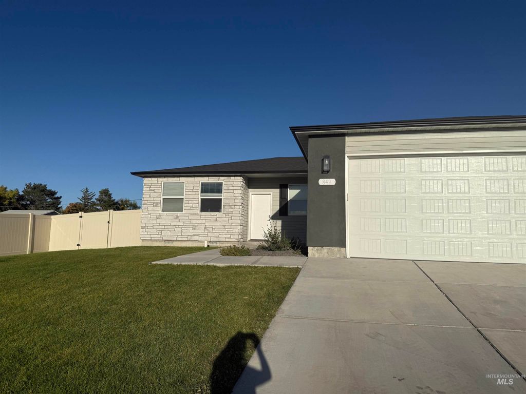 Photo of 849 Trout Creek Way, Kimberly, ID 83341 (MLS # 98963059)