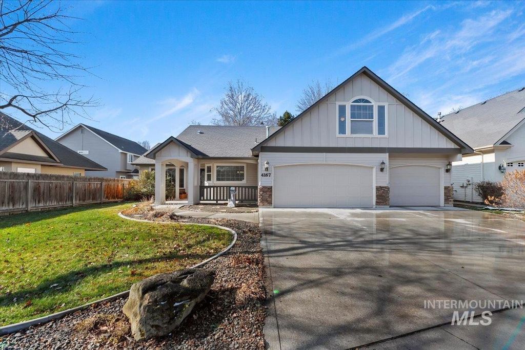 Photo of 4167 N Arches Way, Meridian, ID 83646 (MLS # 98973210)