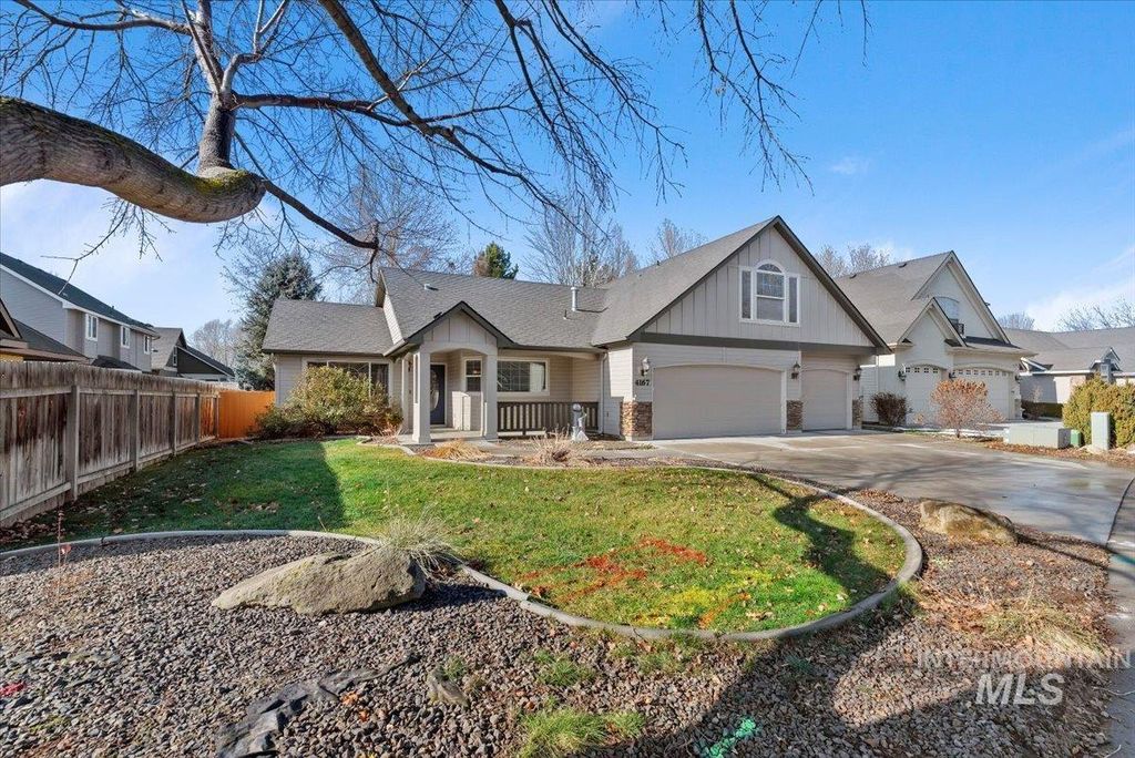 Photo of 4167 N Arches Way, Meridian, ID 83646 (MLS # 98973210)