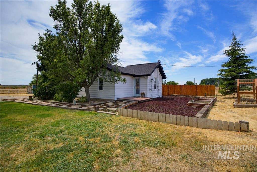 Photo of 7519 E Locust Ln, Nampa, ID 83687 (MLS # 98991924)