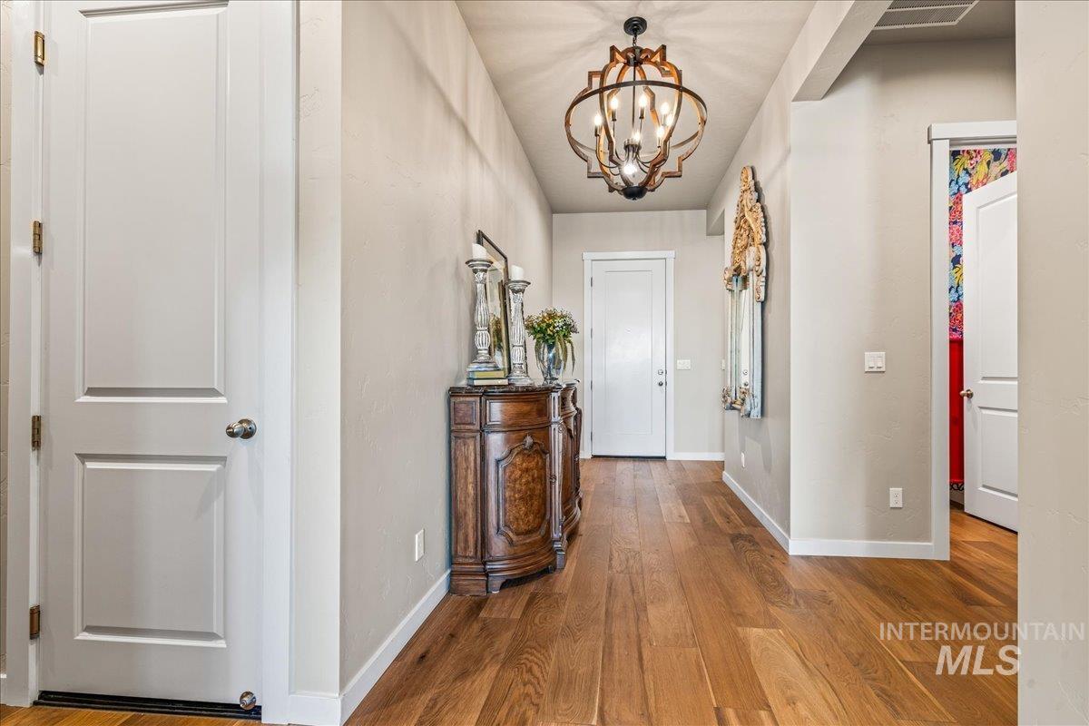 8739 W Pickett Creek