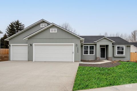 Photo of 1544 Long Pond St, Middleton, ID 83644 (MLS # 98966398)