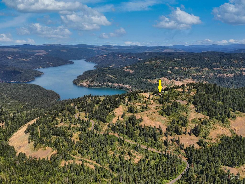 Photo of 1000 Buckeye Drive, Orofino, ID 83544 (MLS # 98978545)