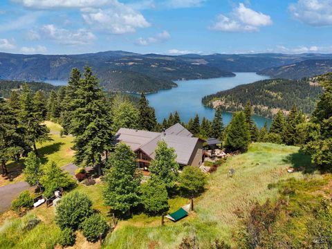 Photo of 1000 Buckeye Drive, Orofino, ID 83544 (MLS # 98978545)