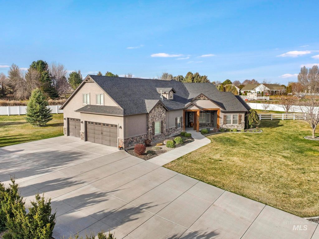 Photo of 3987 N 3540 E, Kimberly, ID 83341 (MLS # 98977940)