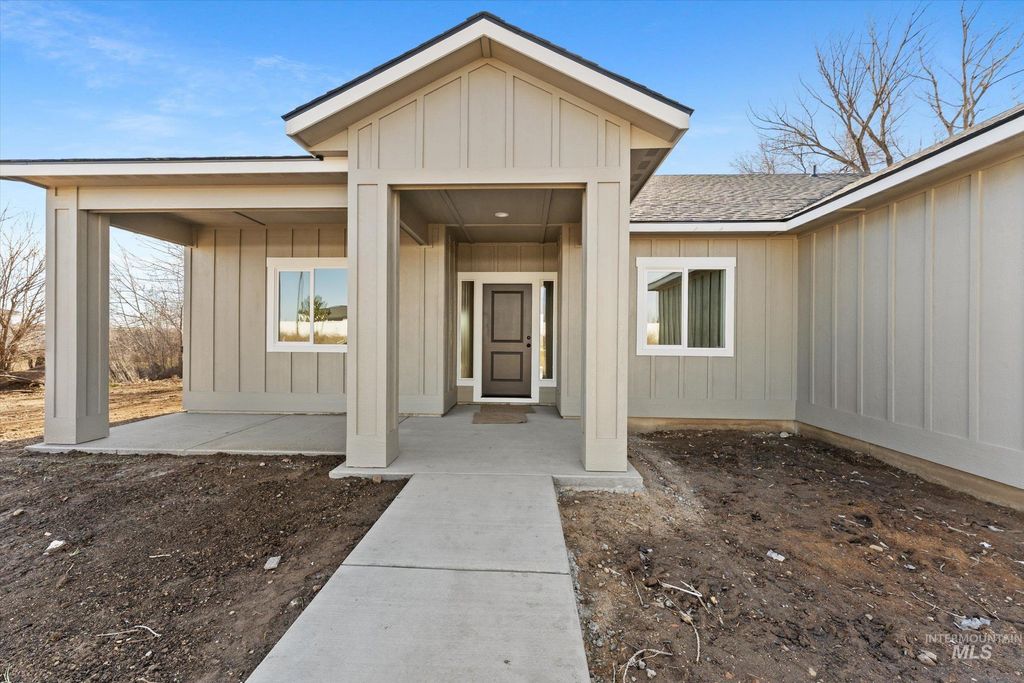 Photo of 1705 Ruth Lane, Nampa, ID 83686 (MLS # 98974312)