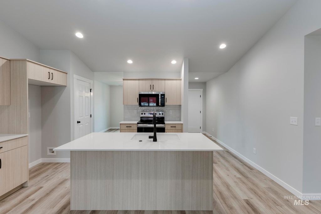 Photo of 3018 E Mossy Creek Dr, Kuna, ID 83634 (MLS # 98969752)