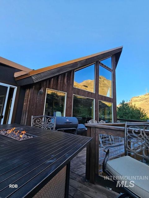 1352 S Main Riggins ID 83549