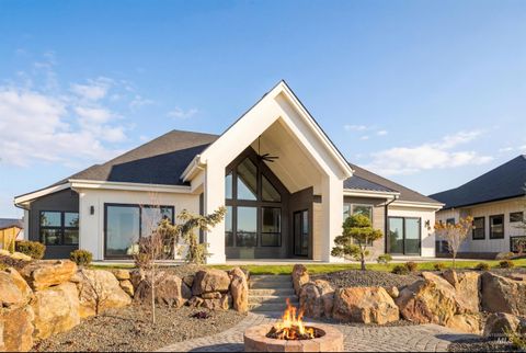 Photo of 3426 N Harvest Moon Way, Eagle, ID 83616 (MLS # 98974599)