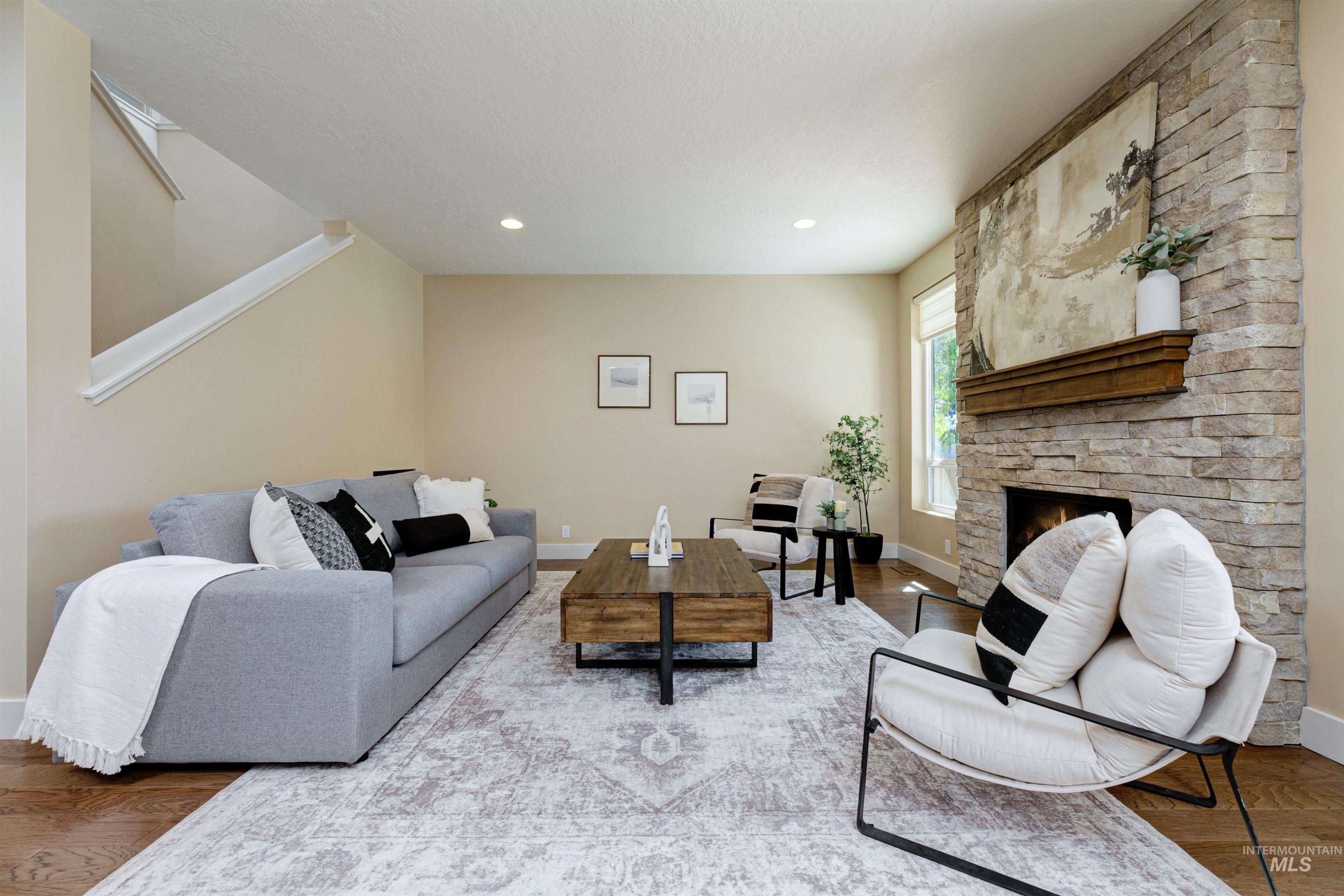 6097 W Township Drive