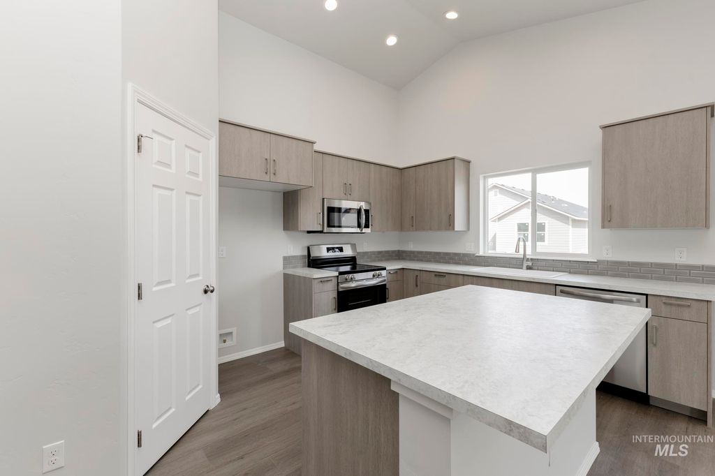 Photo of 1580 Dyer St, Middleton, ID 83644 (MLS # 98967529)