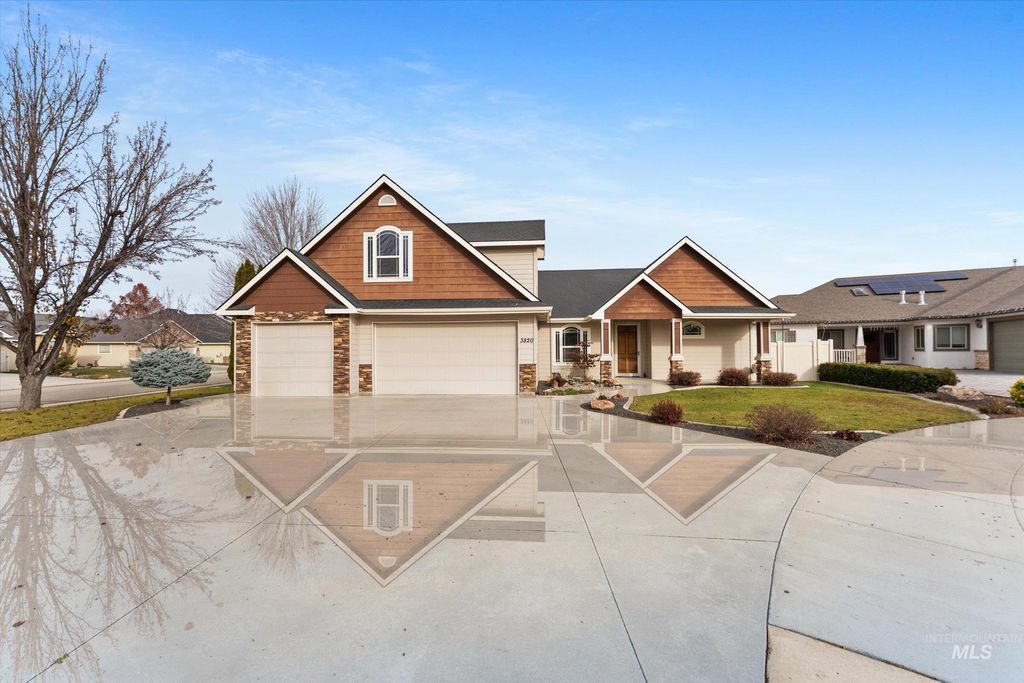 Photo of 3820 E Mackay Ct, Meridian, ID 83642 (MLS # 98969515)