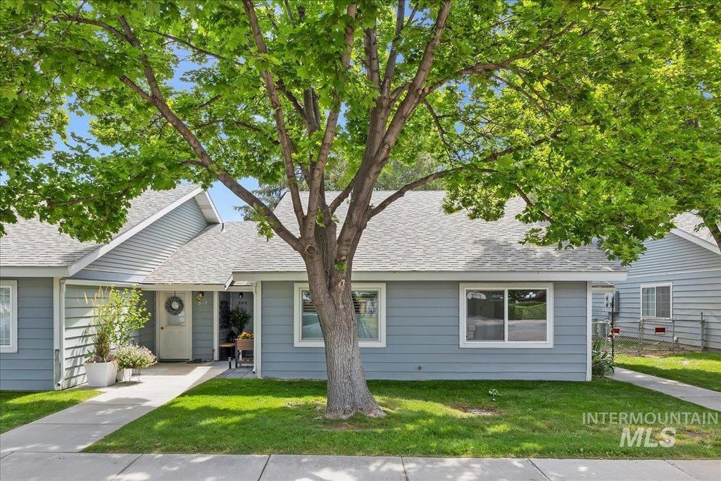 Photo of 509 Union Avenue, Filer, ID 83328 (MLS # 98952228)