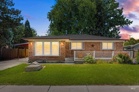 Photo of 8941 W Donnybrook Dr, Boise, ID 83709 (MLS # 98991807)