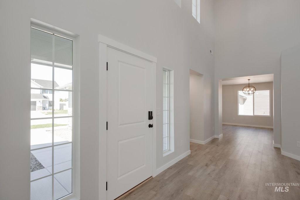 Photo of 5359 W Yarnell St, Eagle, ID 83616 (MLS # 98970079)