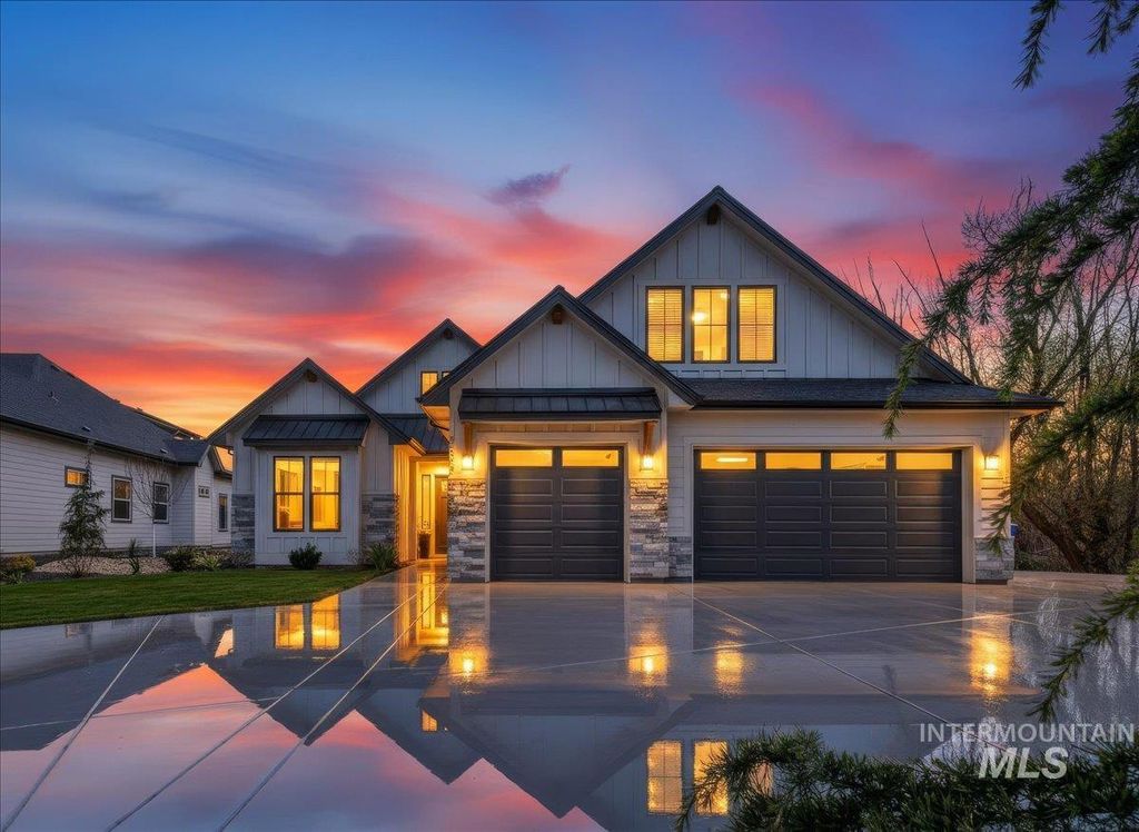 Photo of 6500 W Flathead Lake St, Eagle, ID 83616 (MLS # 98981091)