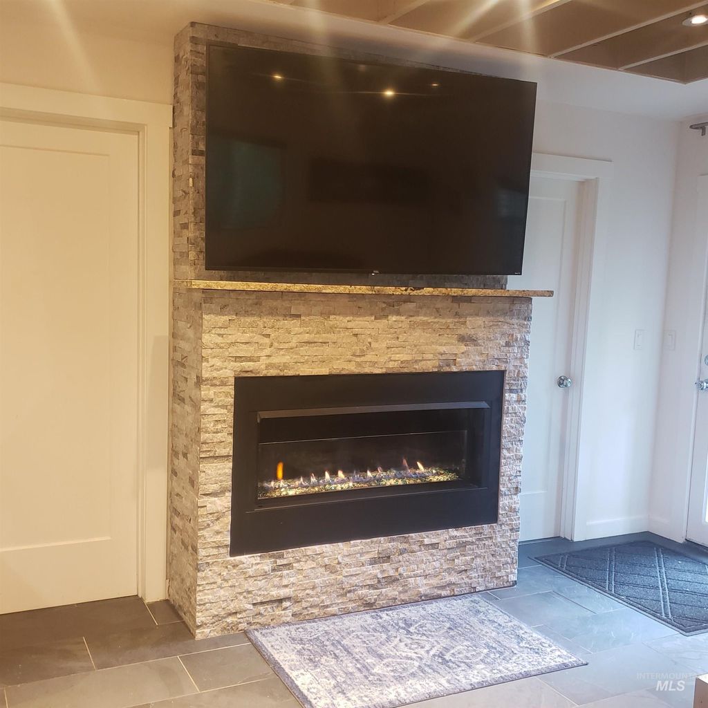 Photo of 1098 Crescent Rim Dr, McCall, ID 83638 (MLS # 98960766)