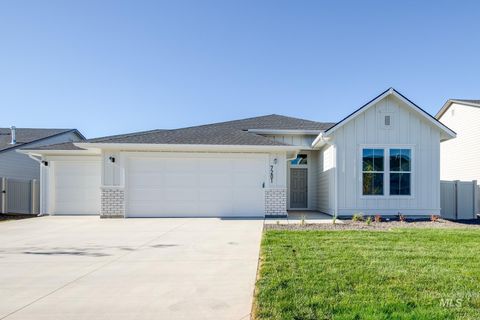 Photo of 7201 E Shields Dr, Nampa, ID 83687 (MLS # 98964547)