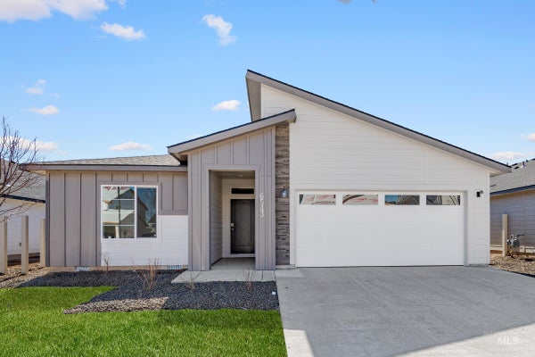 ADDRESS PRIVATE, EAGLE, ID  - Image 4a668fbaf1bd5ec906f75f6906e2e64d/4281158128