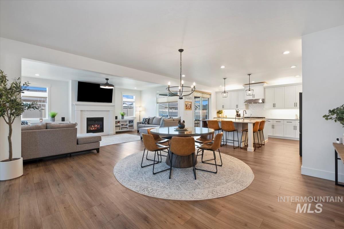 1334 N Callander Way