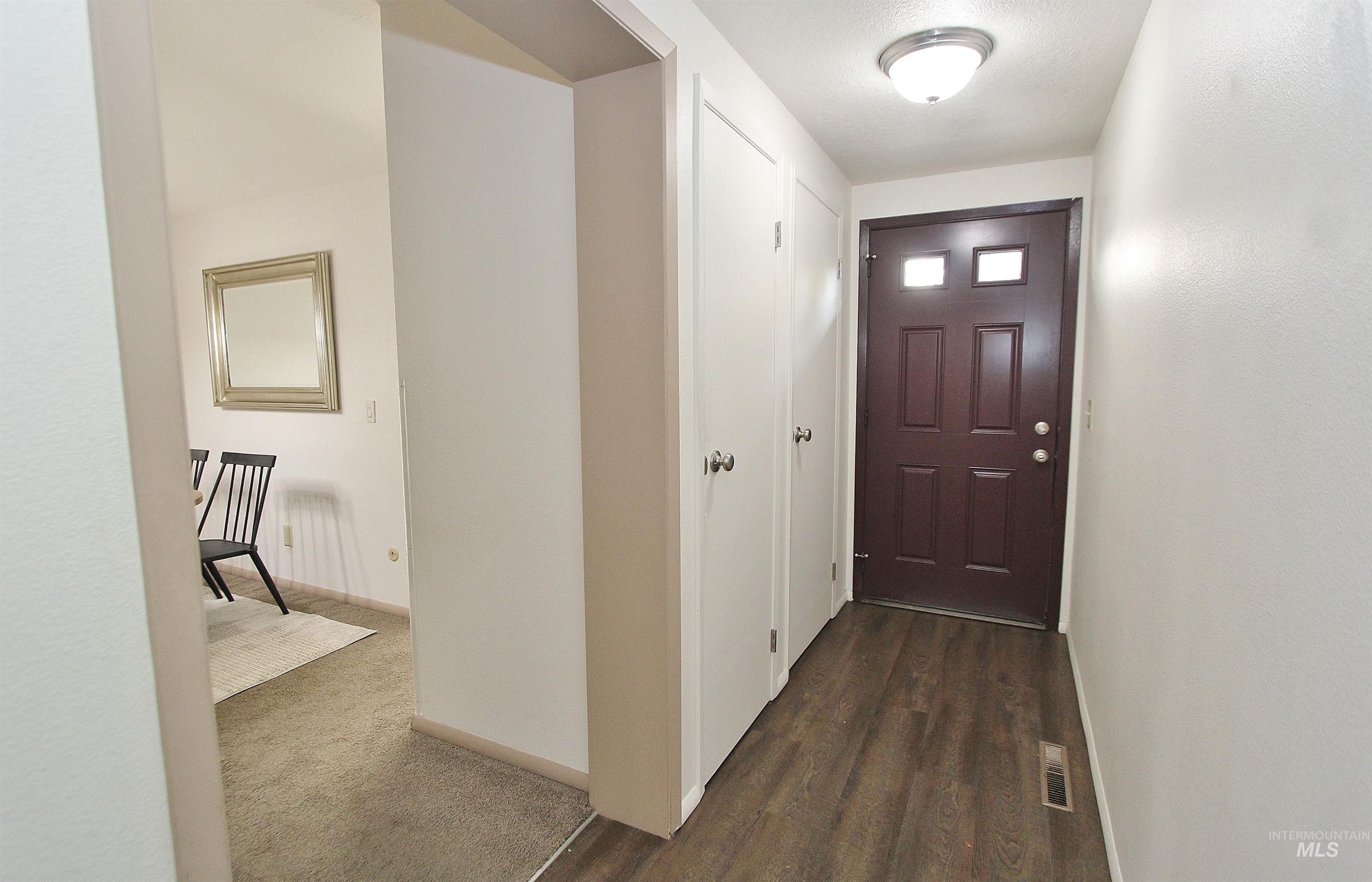 7163 W Cascade Dr