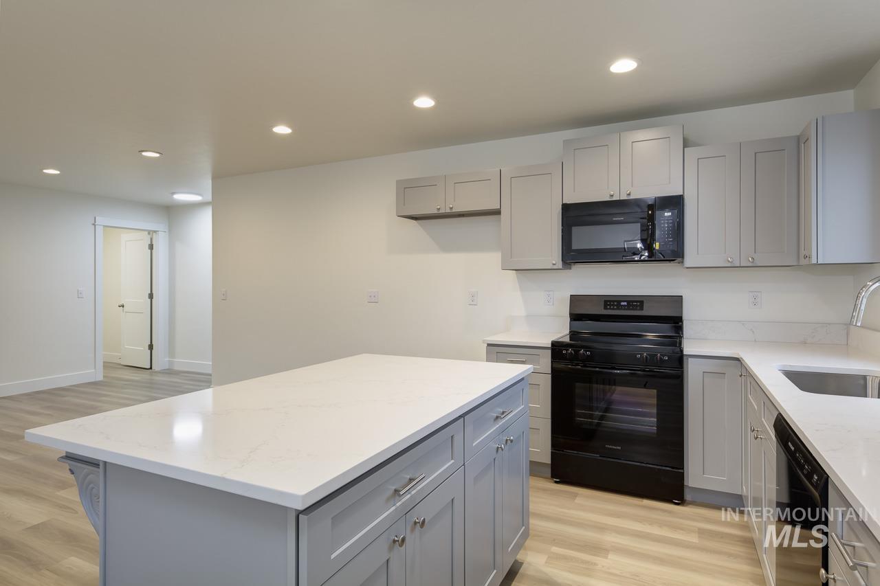 1611 Regency Way
