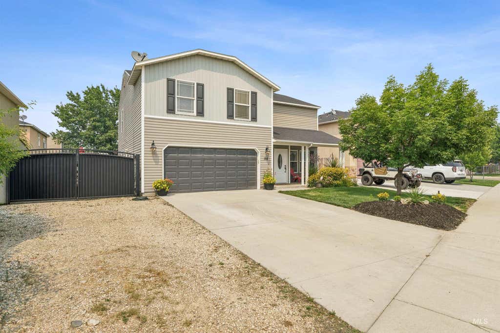 Photo of 168 E Willow Creek Dr, Middleton, ID 83644 (MLS # 98995732)