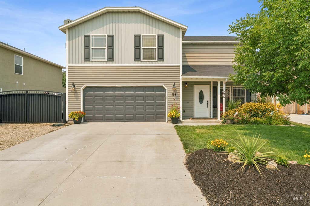 Photo of 168 E Willow Creek Dr, Middleton, ID 83644 (MLS # 98995732)
