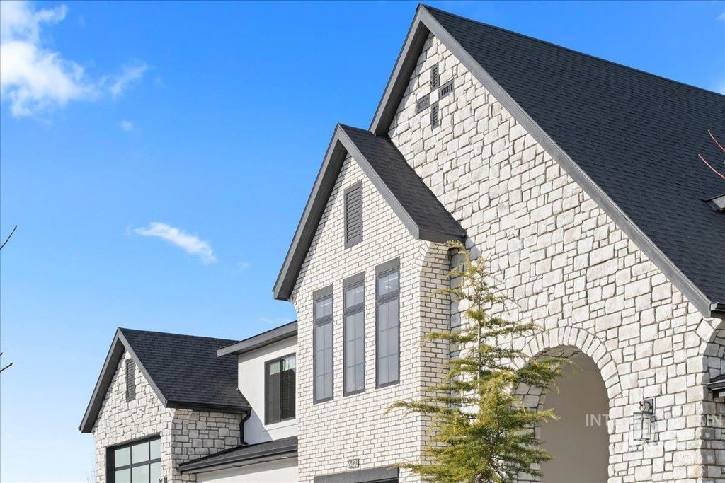 Photo of 6420 W Biathlon St, Eagle, ID 83616 (MLS # 98979476)