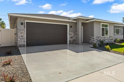 Photo of 1785 E Grayson Street, Meridian, ID 83642 (MLS # 98965544)