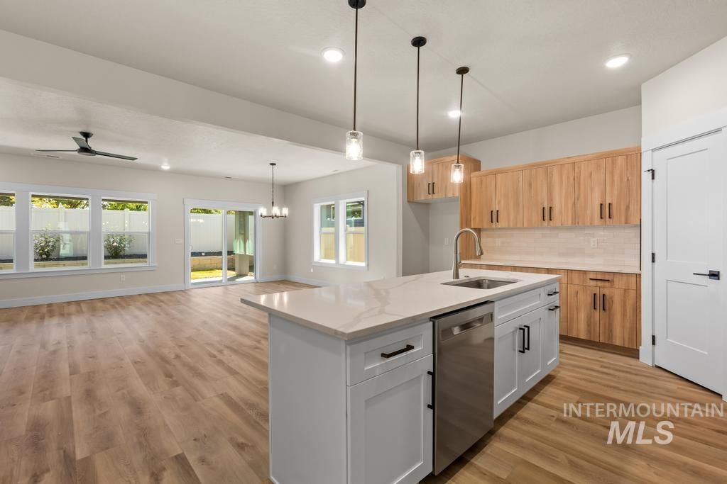 Photo of 1785 E Grayson Street, Meridian, ID 83642 (MLS # 98965544)