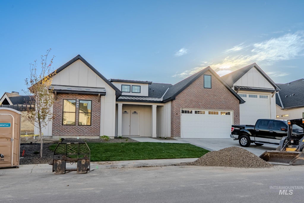 Photo of 7135 N Firhill Place, Eagle, ID 83616 (MLS # 99001295)