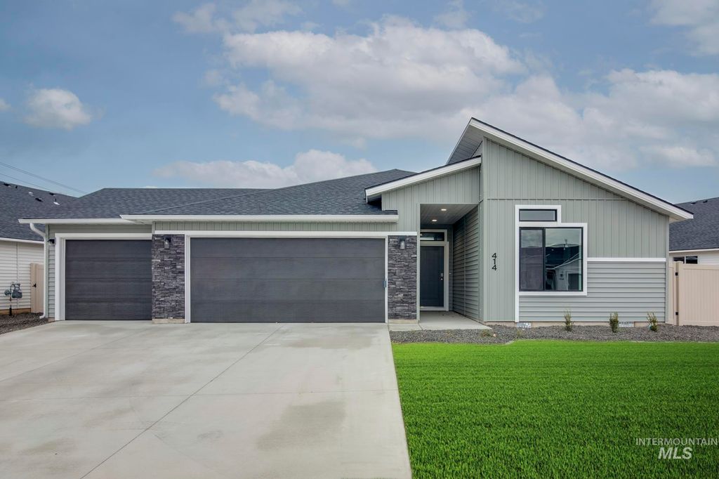 Photo of 1616 Sunday River St, Middleton, ID 83644 (MLS # 98969736)