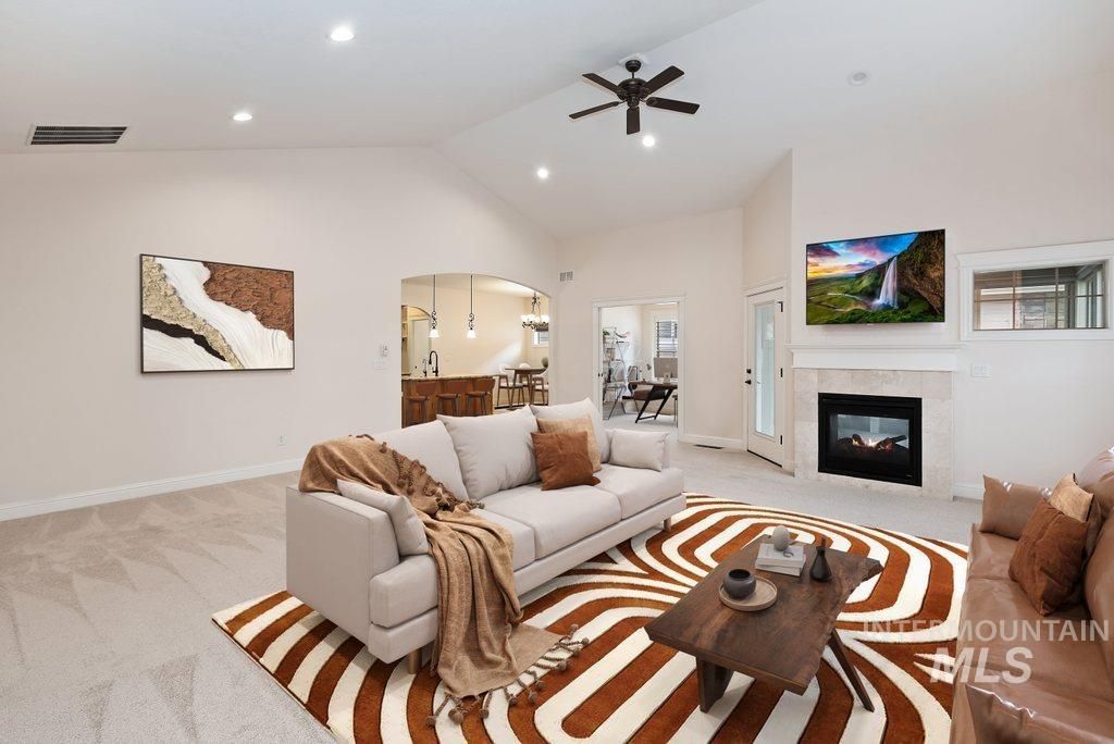 Photo of 510 S Whisperwood Way, Boise, ID 83709 (MLS # 98982349)