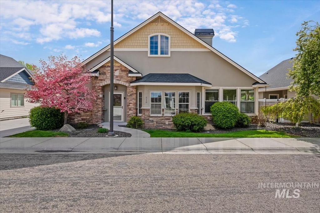 Photo of 510 S Whisperwood Way, Boise, ID 83709 (MLS # 98982349)