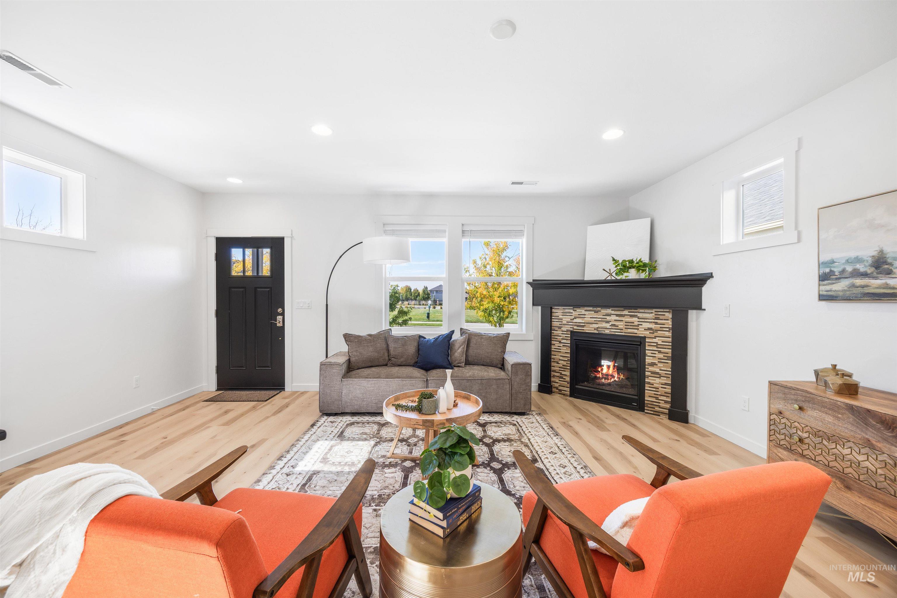 7966 S Indigo Ridge Ave