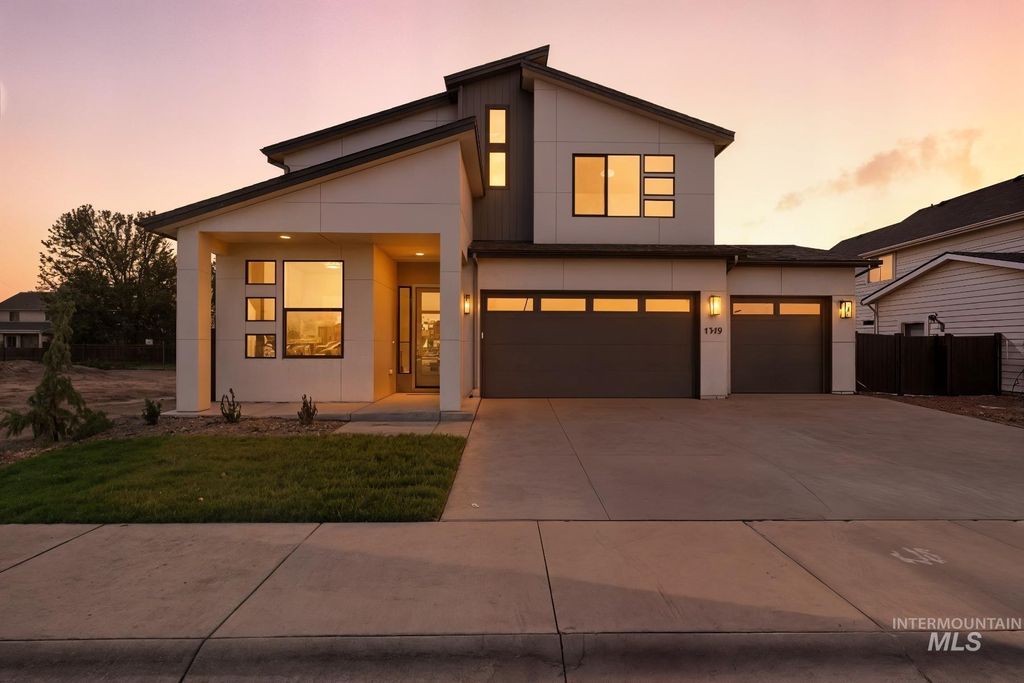 Photo of 1319 W. Malbar St, Meridian, ID 83646 (MLS # 98963391)