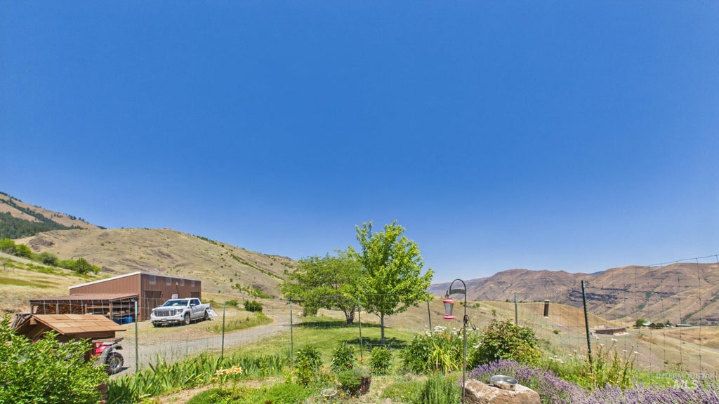 Photo of 146 Hammer Creek Rd, White Bird, ID 83554 (MLS # 98993318)