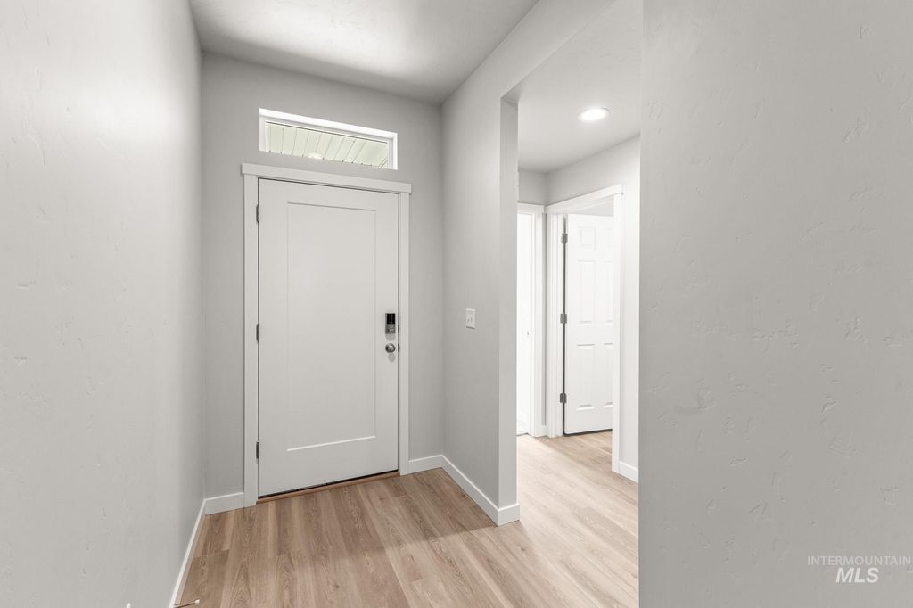 Photo of 600 Rosemary Ave, New Plymouth, ID 83655 (MLS # 98979343)