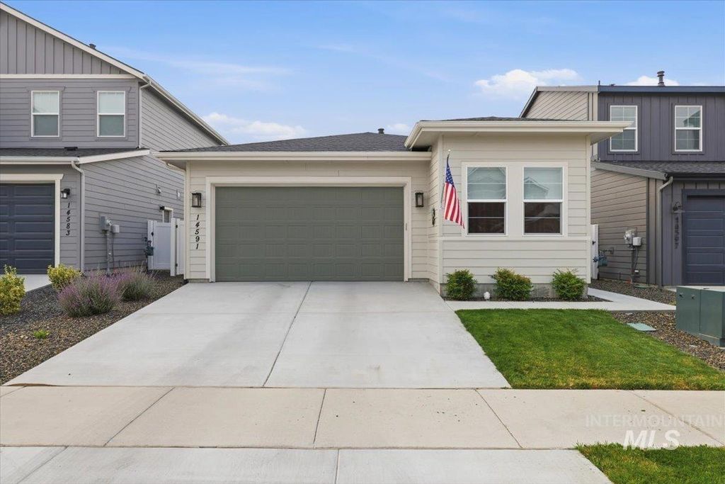 Photo of 14591 Wing Spread Ct, Caldwell, ID 83607 (MLS # 98994923)