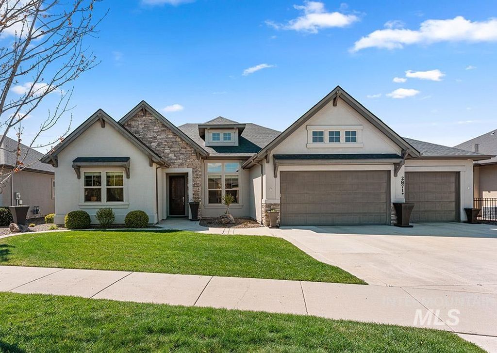 Photo of 2871 S Fox Run Avenue, Eagle, ID 83616 (MLS # 98982468)