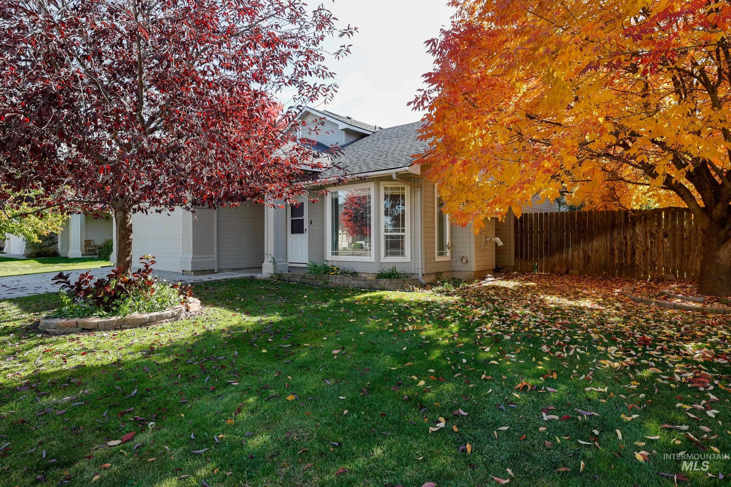 16912 N Chelford Loop