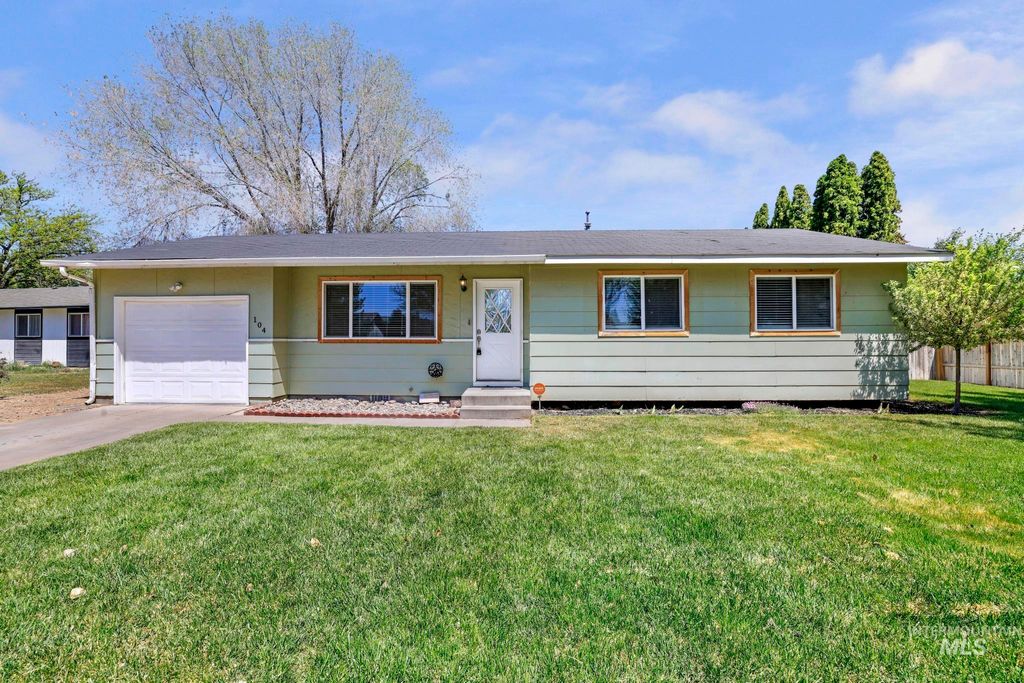 Photo of 104 Birchwood CIR, Kimberly, ID 83341 (MLS # 98985780)